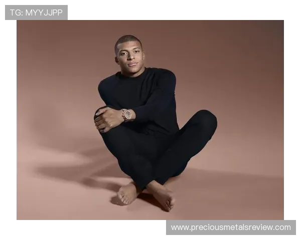 姆巴佩携手Hublot，推动奢侈品运动时尚新潮流形成分析