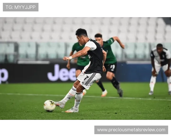 那不勒斯逼抢体系本赛季表现稳健，高压战术持续提升防守效率